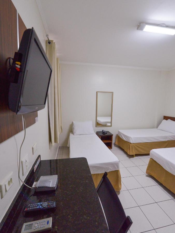 Araucaria Hotel Business - Maringá Exteriör bild