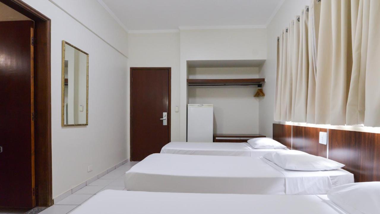 Araucaria Hotel Business - Maringá Exteriör bild